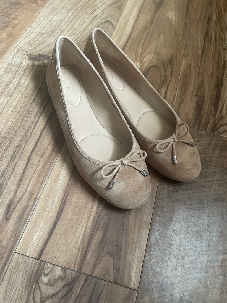 Lauren Ralph Lauren Suede Ballet Flats With Bow - Beige